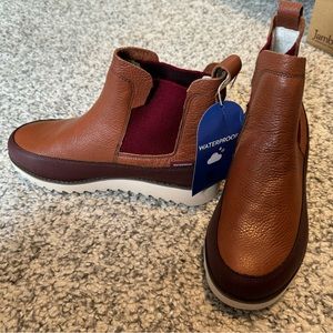 Women’s 8 Jambu Gabby Waterproof Boot in Whiskey